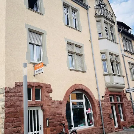 Апартаменты Amao Brown - Center - 85 M2 - King-size Bed - Private Parking - Storchenturm - Bis 10 Pers 2whg